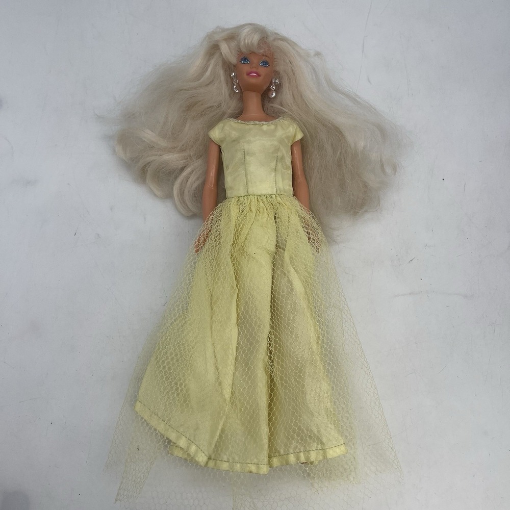 Vintage 1966 Mattel Barbie Blonde Hair Blue Eyes Doll Made In China Yellow Dress